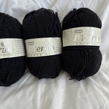 Wendy Merino 4 Ply Black 3 X