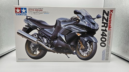 Tamiya kawasaki zzr1400 - tamiya,