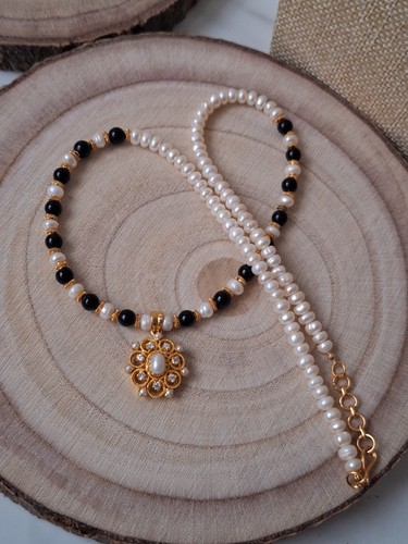 Beautiful vintage freshwater - beautiful,