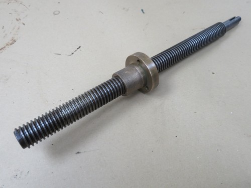 Lead screw nut for milling - &,