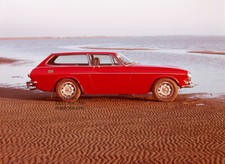 Volvo P1800 ES model