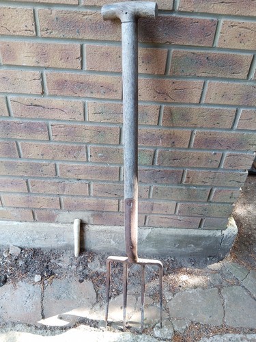 Vintage garden fork - garden, allotment