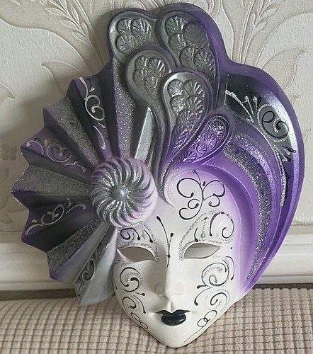 Decorative collectable - decorative,