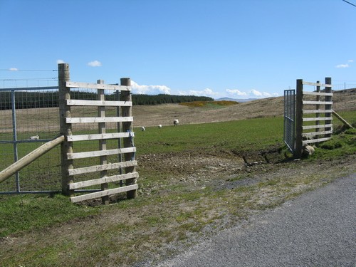 Photo 12x8 gates - gates, a