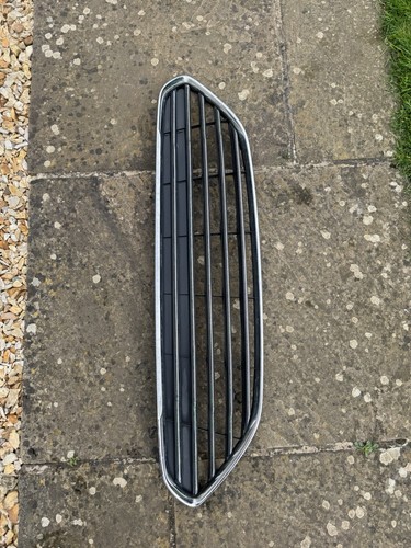 Fiesta mk7 genuine front grill - fiesta,