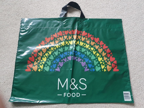 Hearts rainbow plastic carrier - rainbow,