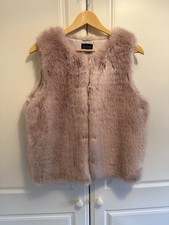  Faux Fur Gilet In A Gorgeous