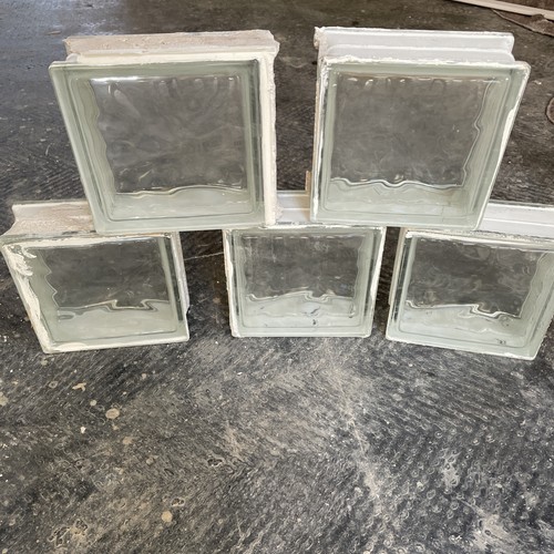 Clear wavy glass block - clear,