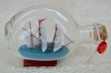 VINTAGE:  SMALL SHIP IN BOTTLE