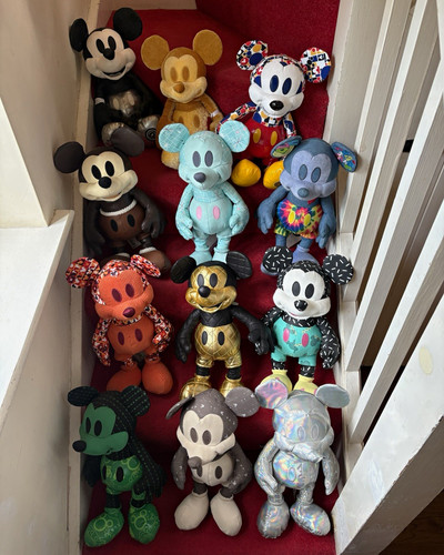 Disney store mickey - disney,