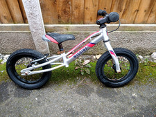 Wiggins Pau Kids Balance Bike Lightweight - 12" Wheels - Collection Only