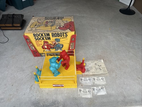 Vintage marx rock - rock, 'em