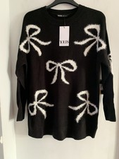 BNWT Yours Black -White