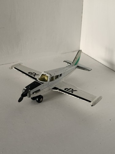 Matchbox piper comanche 1976 - piper,