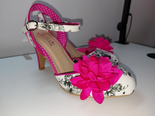 Gorgeous joe browns couture - gorgeous,
