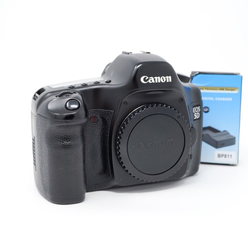Canon eos 8mp dslr - canon,