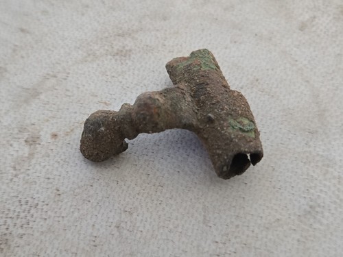 Roman bronze brooch - roman, missing
