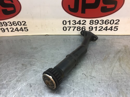 Plastic oil filler - , cap