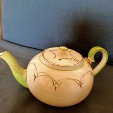 VINTAGE TEAPOT LINGARD WARE HAND PAINTED ONLY EVER DISPLAYED GREEN GOLD CREAM