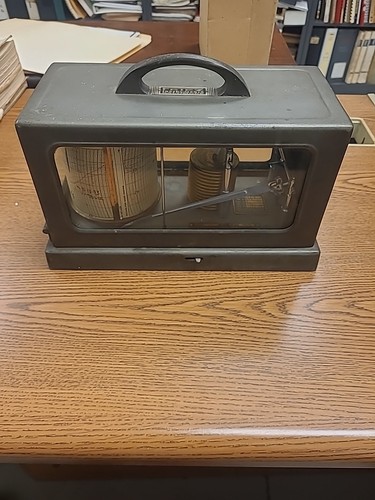 Antique bendix friez barograph - friez,