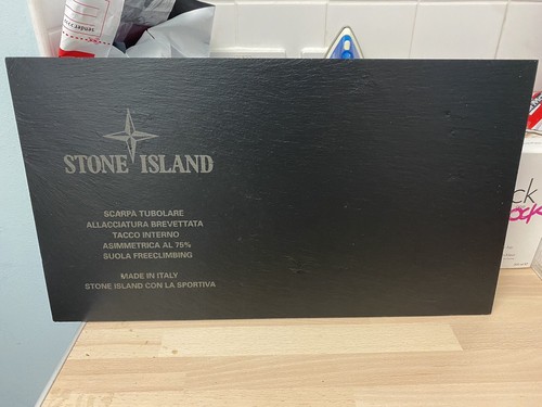 Stone island 2003 display - stone,