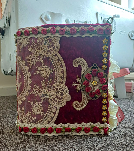 Burgundy cream lace - &,