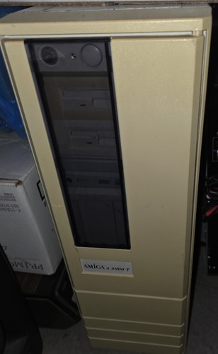 Rare amiga 4000t tower - amiga,