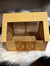 Breyer 306 Wood Stable