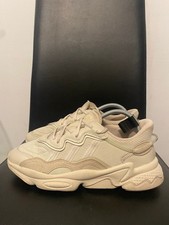Adidas Ozweego Men's Woman's Size 7.5 UK Beige Lace Up Low Top Sneaker Shoes