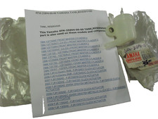 YAMAHA  FJR1300 2000s + YZF750 1990s   BRAKE FLUID POT   GENUINE PART  NEW  Nos