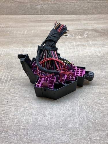 2060432585 fuse module audi - fuse,