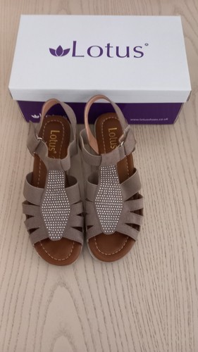 Lotus womens sandals - lotus,