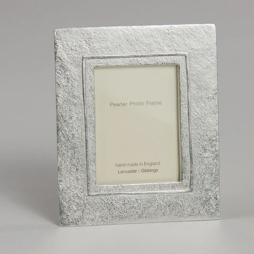 English pewter raised line - english,