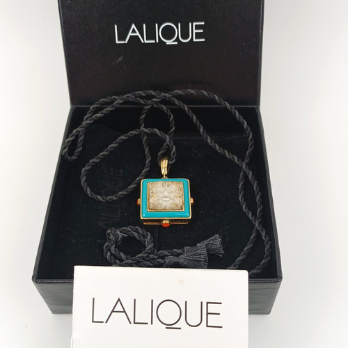 Lalique aréthuse pendant 18ct - lalique,