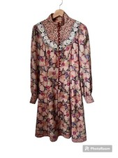 Anna Belinda Vintage Floral