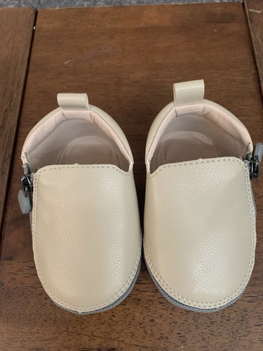 Tiny toes baby - tiny,