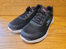 Skechers Go Walk Air Cooled