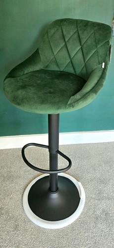 Green velvet upholstered - green,