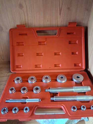 Gearbox bearing and seal - and,