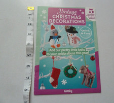 CHRISTMAS TOY KNITTING PATTERNS BOOKLET