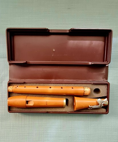 Moeck treble recorder - , wood