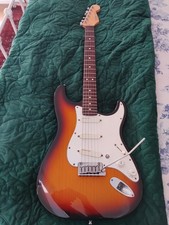 Fender Stratocaster Deulxe