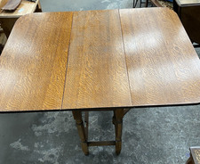 Vintage Oak Drop Leaf Gate Leg Table