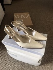 ? ?Precious By Diane Hassall High Heels??