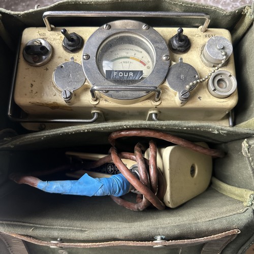 Vintage british military meter - british,