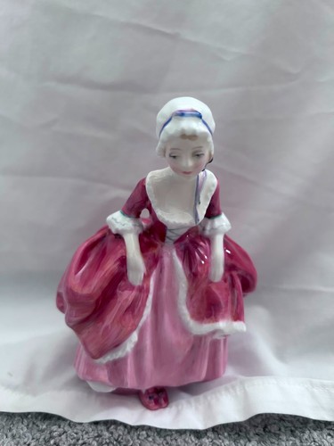 Royal doulton figurine goody - figurine, 'goody