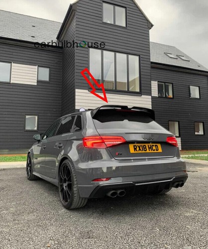Gloss black rear - boot, spoiler
