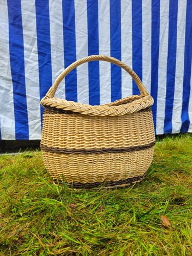 Tall wicker basket - tall, rim