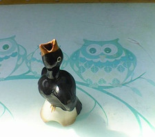 NEWPORT POTTERY PIE BIRD