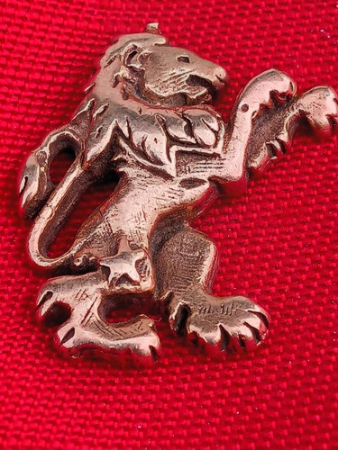 14k solid gold victorian lion - solid,